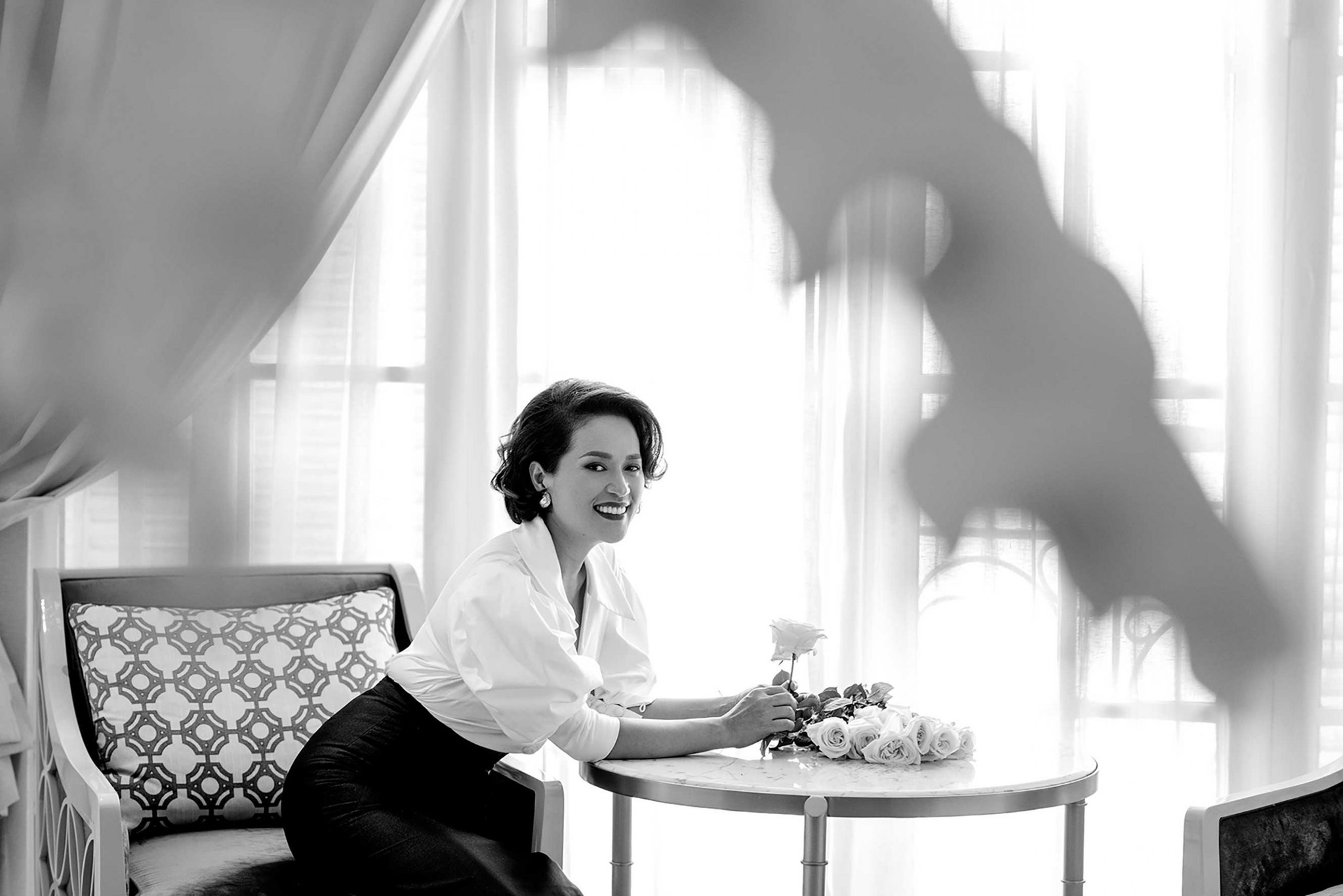 CHỊ LÊ THANH HƯƠNG: “NẾU LẠC QUAN LÀ MỘT LOẠI LÃNG MẠN, TÔI MUỐN LÃNG MẠN MÃI”