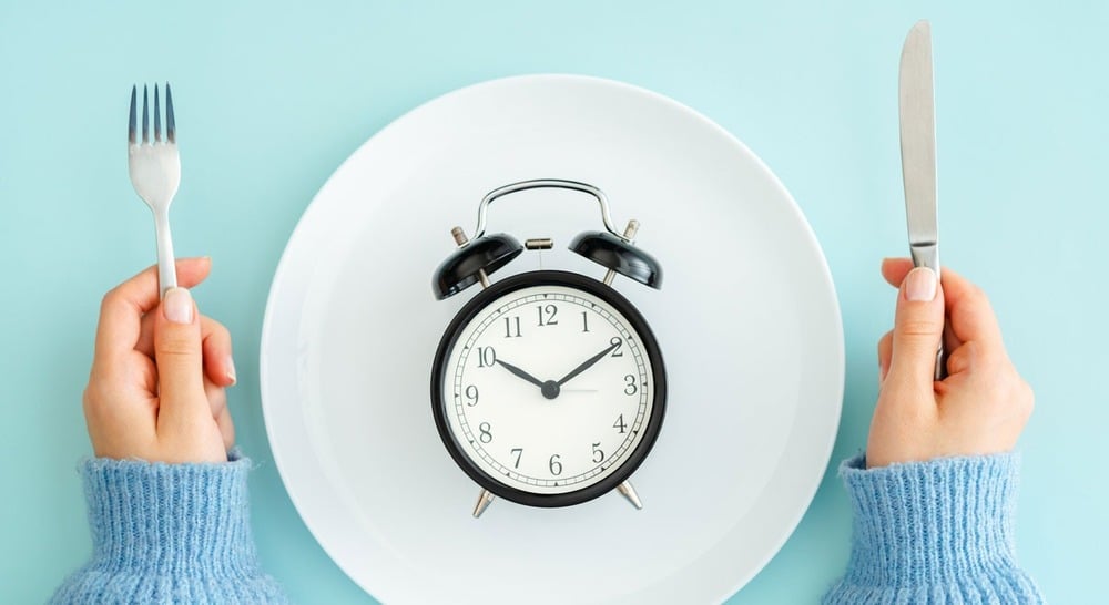 Intermittent Fasting là gì? Hướng dẫn nhịn ăn gián đoạn cho người mới