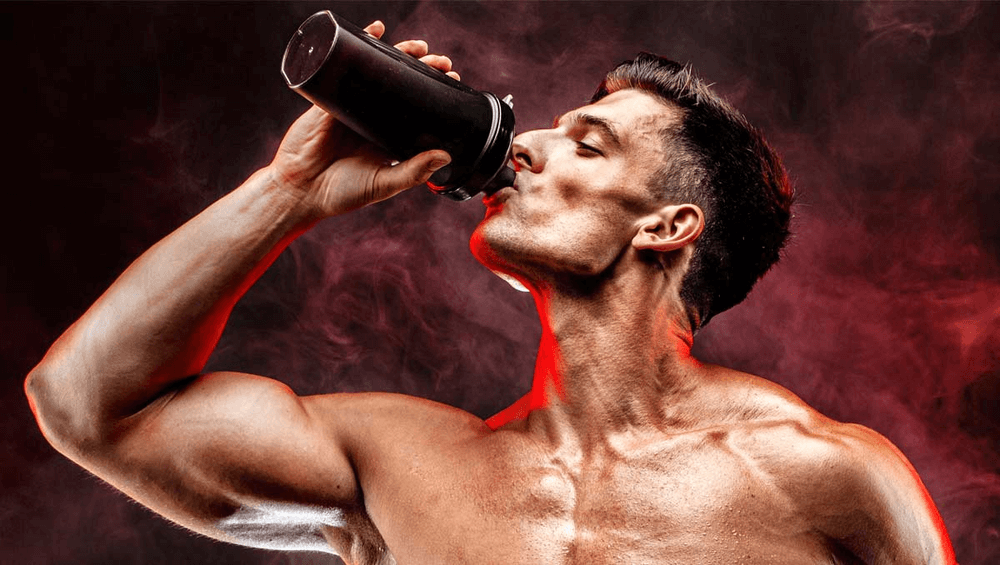 Tập gym nên uống nước gì? Top 7 đồ uống tăng cơ tốt nhất cho gymer
