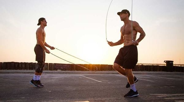 nhảy dây giúp đốt cháy calo hiệu quả