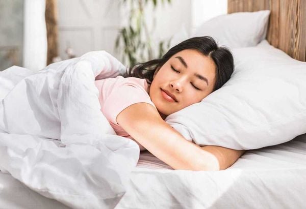 Chọn nệm gối mềm mại là một cách ngủ nhanh