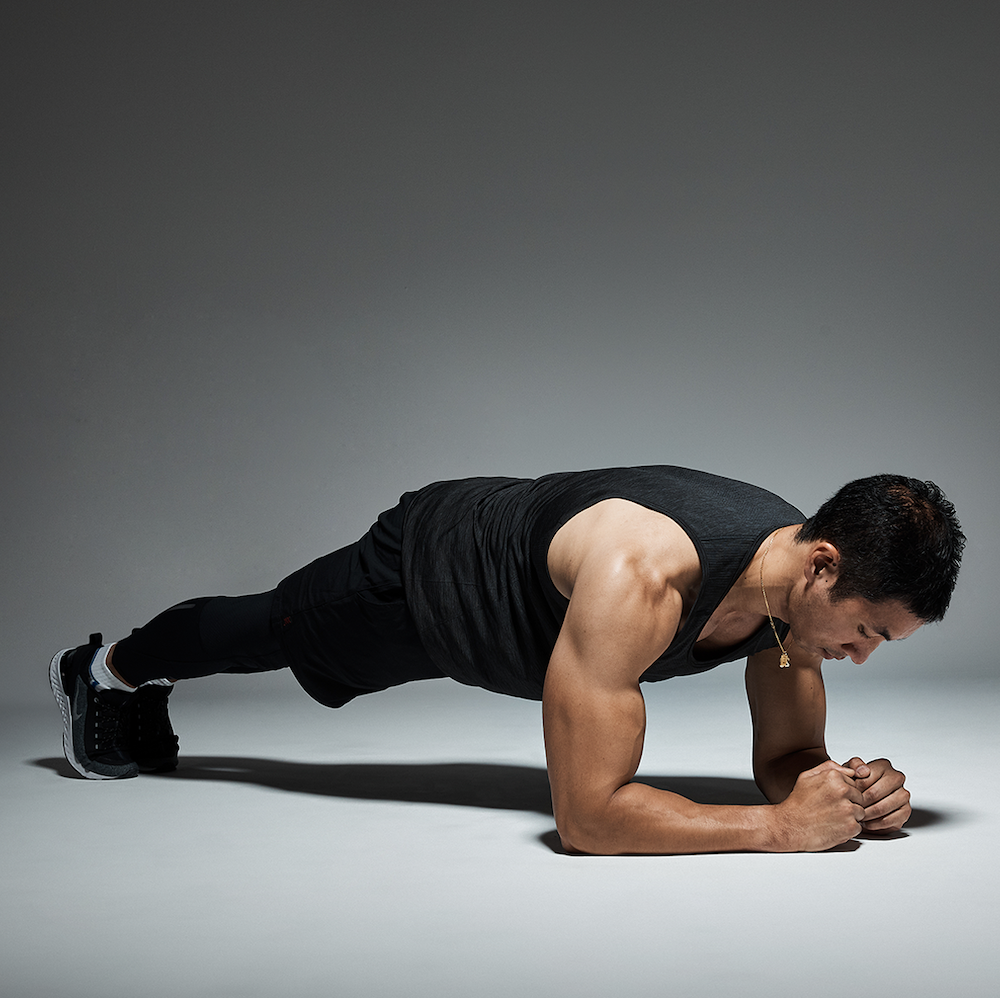 Bài tập plank tăng cơ bụng săn chắc cho nam tập gym