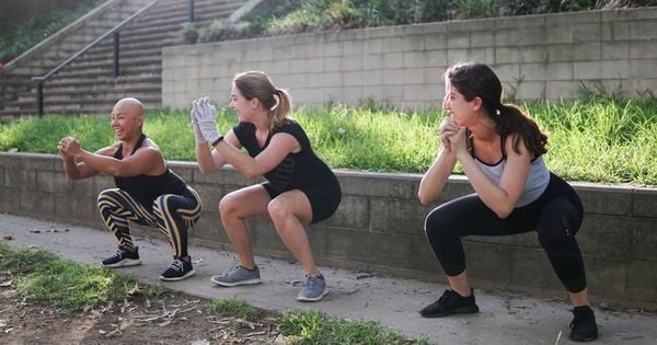 tập squat giúp đốt mỡ, giảm cân hiệu quả