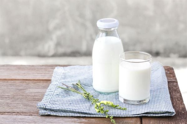 bổ sung sữa vào thực đơn tăng cơ giảm mỡ cho nữ