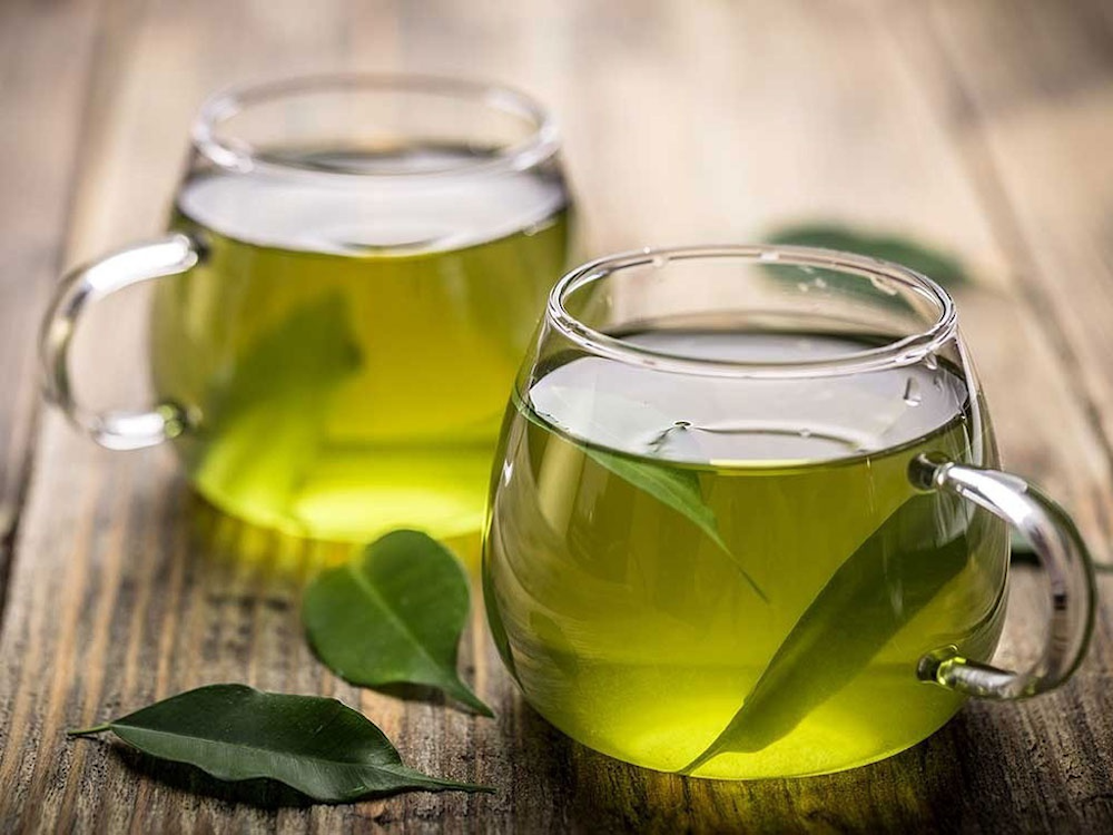 Uống trà xanh giảm mỡ bụng cấp tốc trong 1 tuần
