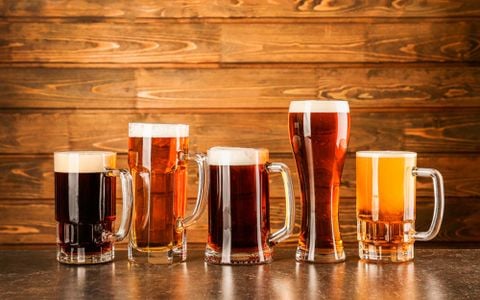 Bia thủ công (Craft Beer) có gì khác bia tươi công nghiệp?