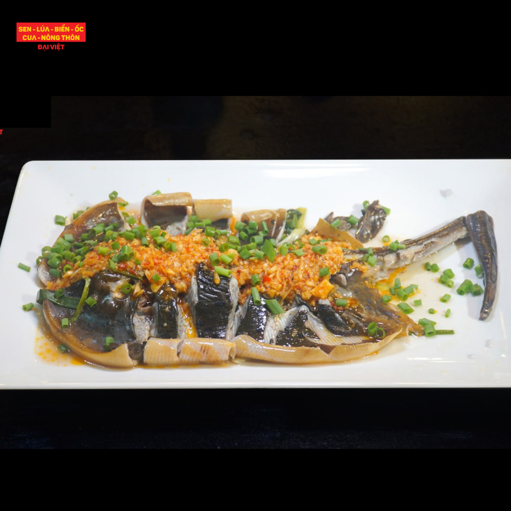 Steamed Bluespotted ribbontail ray with scallion oil | Dai Viet Restaurant
