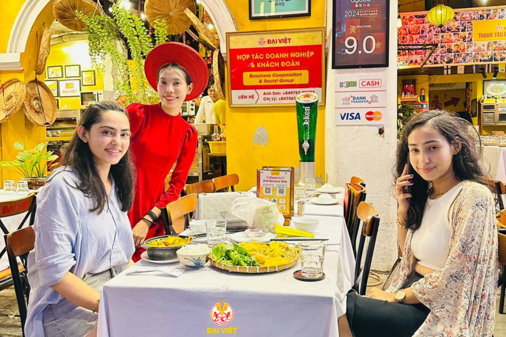 Trải Nghiệm Hải Sản Tươi Sống Tại Nhà Hàng Đại Việt - Bùi Viện