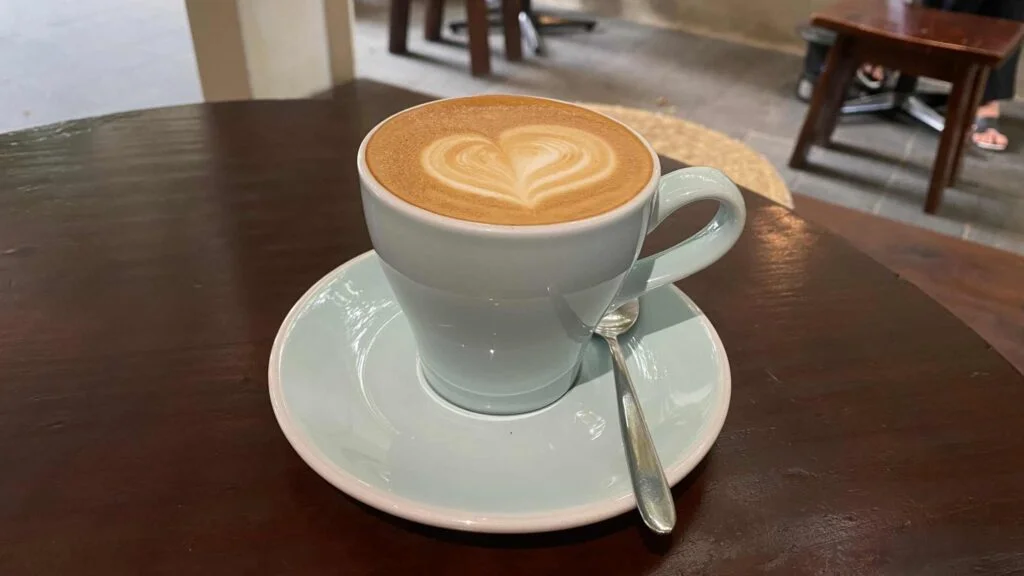 Best Cafes in District 1 Saigon: Where to Find Good Coffee, Chill Vibes, and Local Flavor