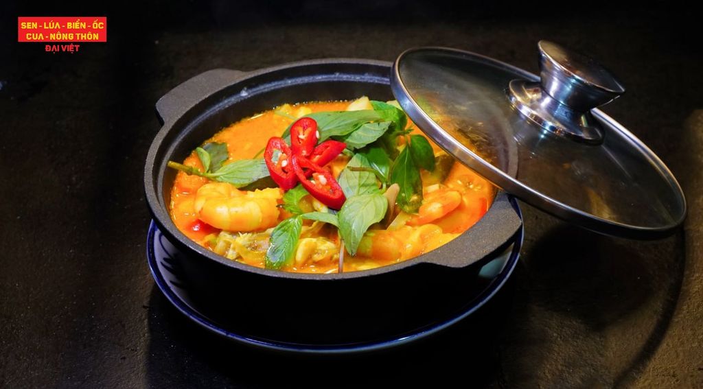 西贡咖喱以海鲜为原料而异国情调。