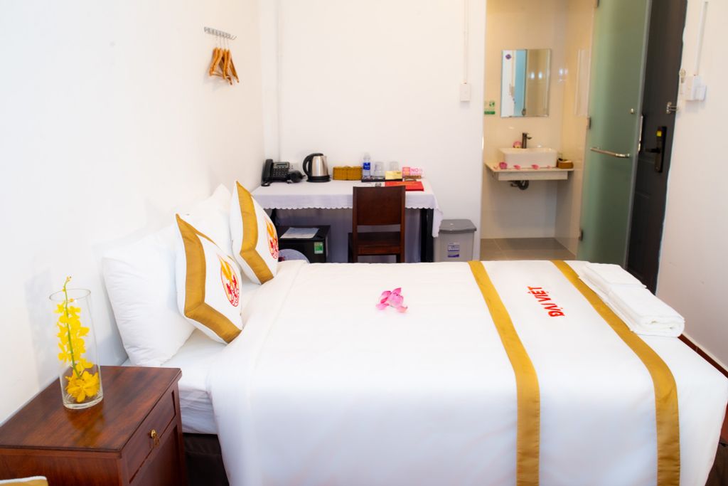 The Rice Hotel - Khách Sạn Mang Nét Việt Tinh Tế Giữa Lòng Bùi Viện