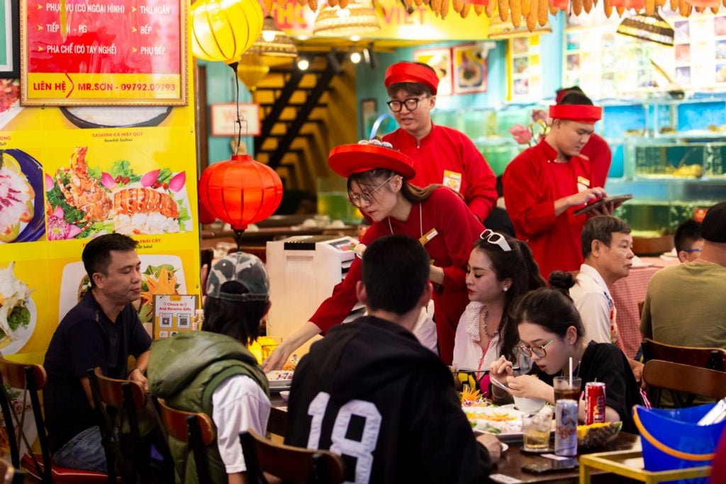 Nhà Hàng Nông Thôn Đại Việt - 