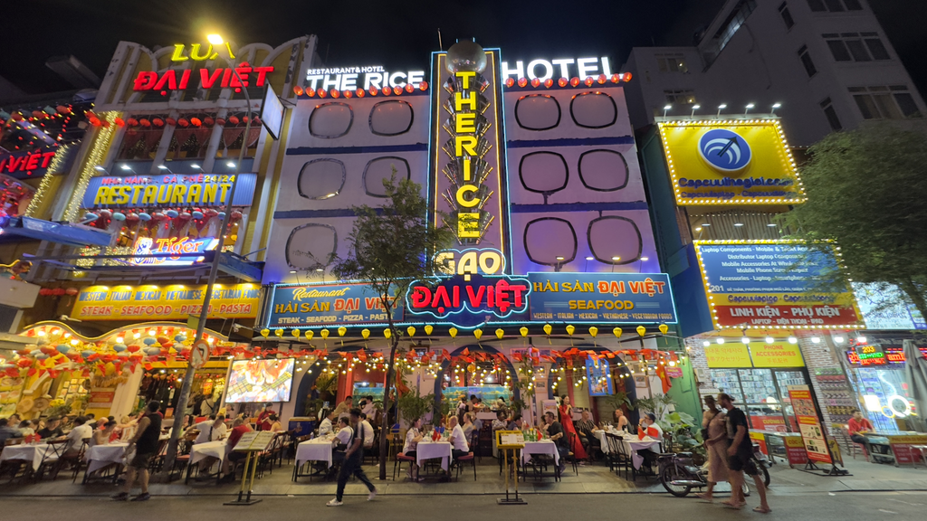 Your Ride to One of Saigon’s Top Hotels