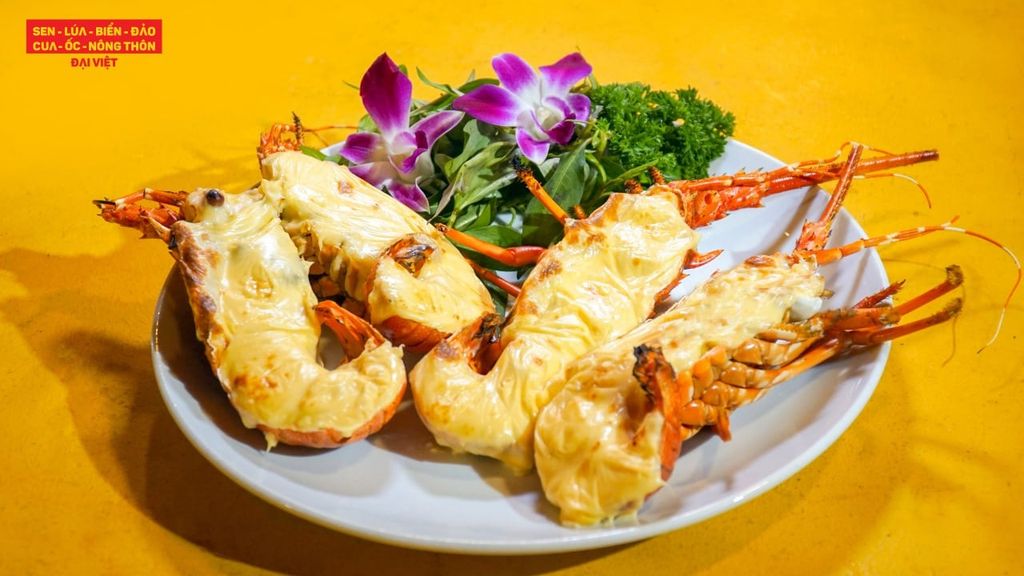 Baked Lobster with Cheese from Delicious Seafood at Dai Viet Restaurant