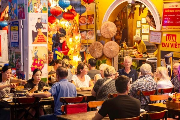 Không gian quán ăn