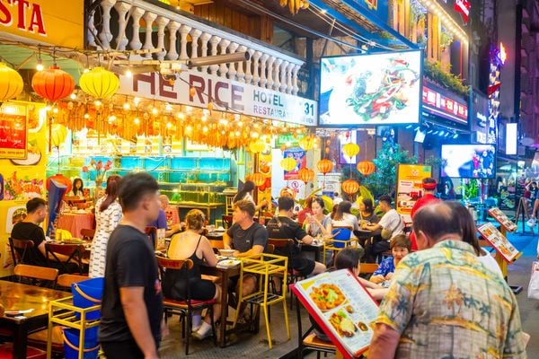 Chi nhánh của Đại Việt Restaurant & Hotel ngay tại khu phố Tây Bùi Viện