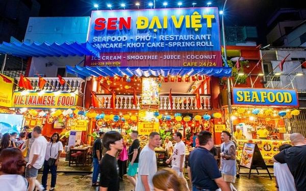 Nhà hàng Sen Đại Việt