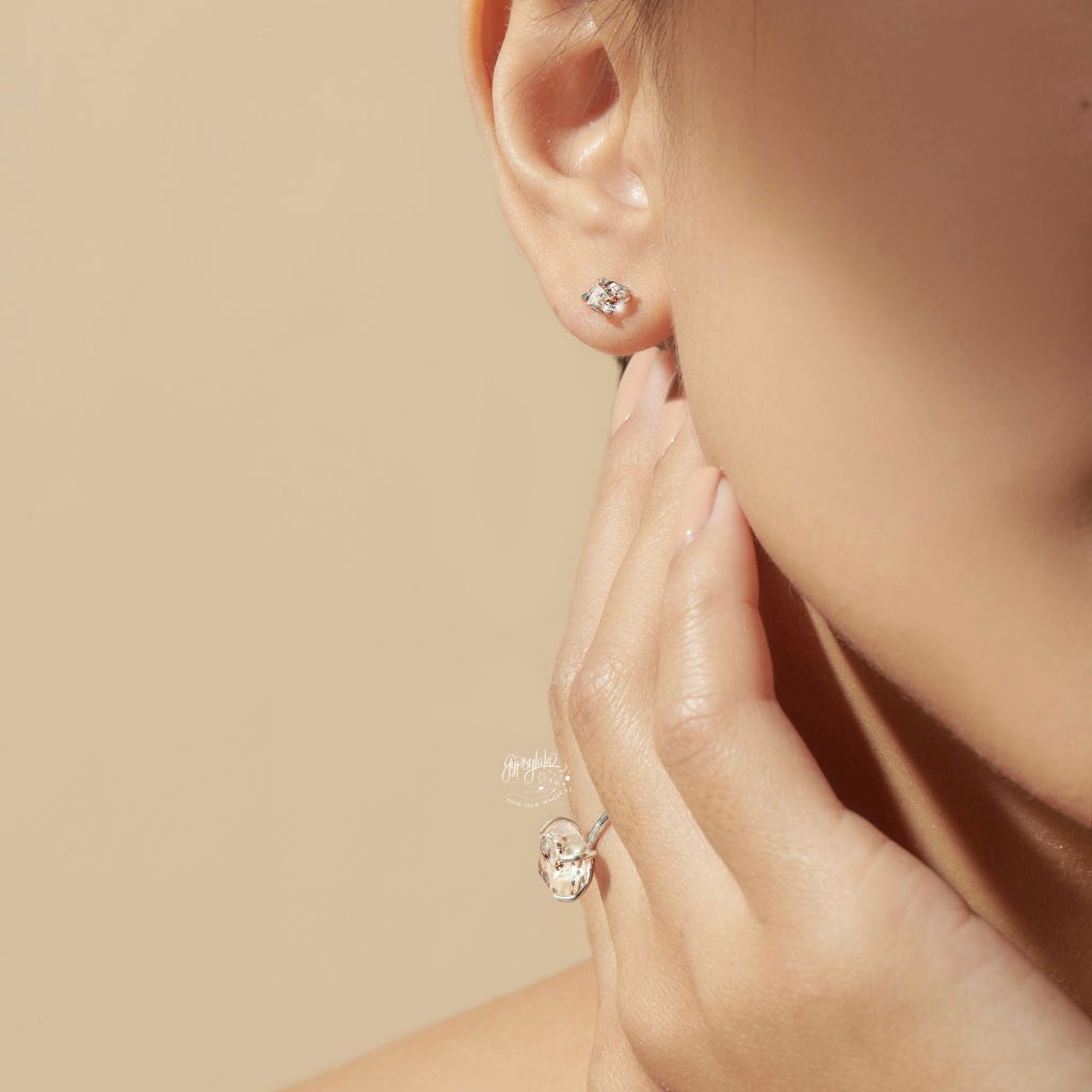 TRANG SỨC TỪ ĐÁ KIM CƯƠNG THÔ (HERKIMER DIAMOND)