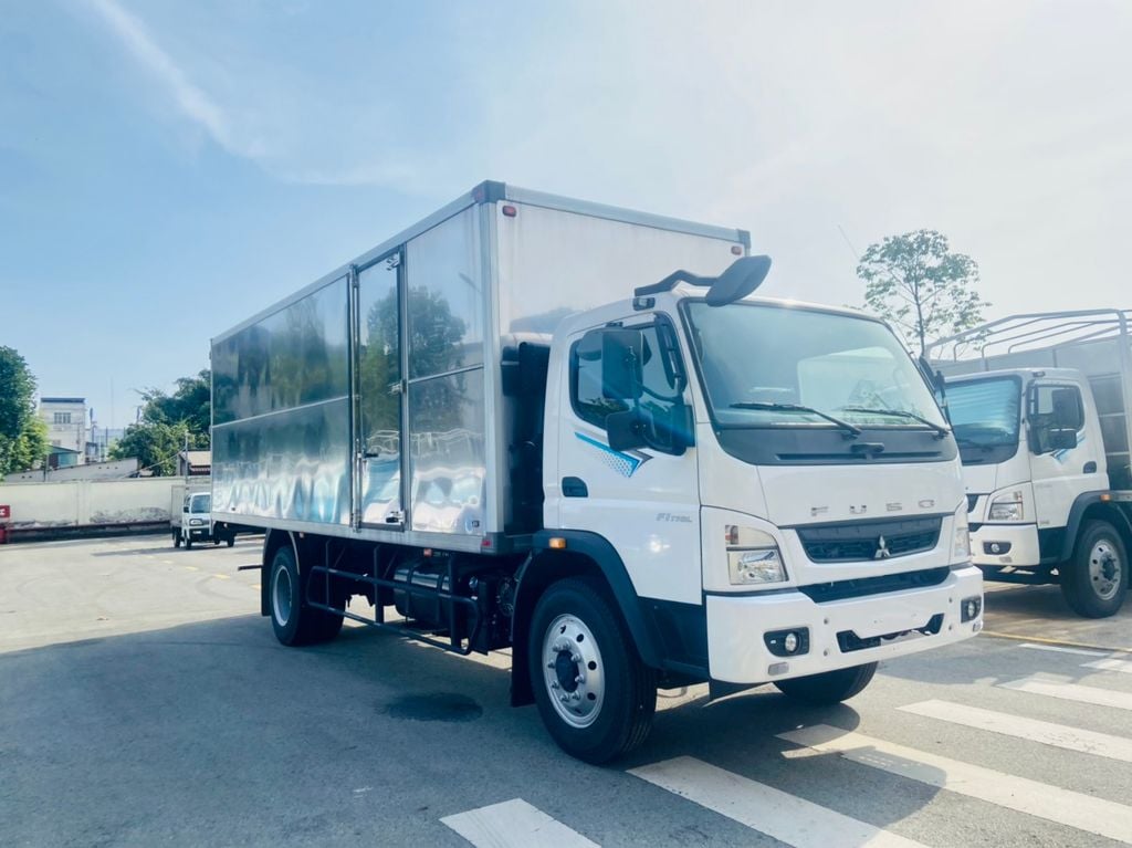 mitsubishi fuso fi170l thùng kín