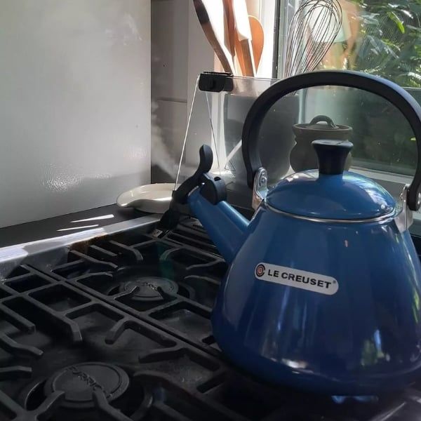 Ấm đun bếp từ Le Creuset Kone 1.6L Dung tích lý tưởng cho nhu cầu gia đình