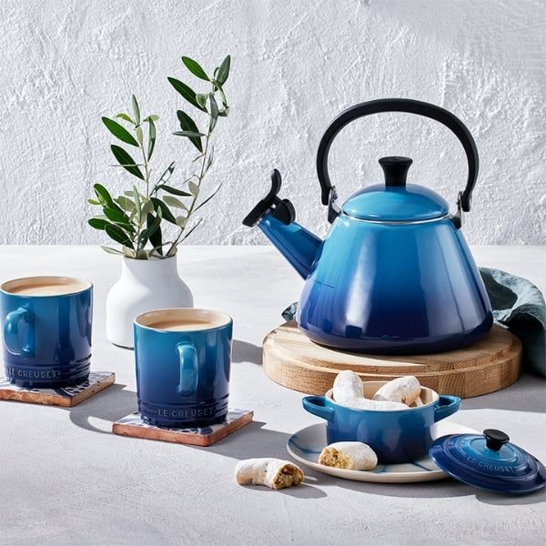 Ấm đun bếp từ Le Creuset Kone 1.6L Dẫn nhiệt hiệu quả, đun sôi nước nhanh chóng
