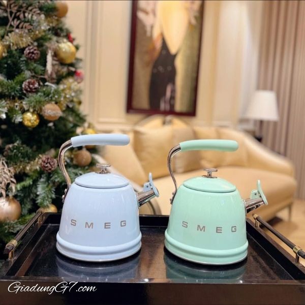 Ấm đun bếp từ Smeg WKF01 Thiết kế Retro – Nét đẹp vượt thời gian