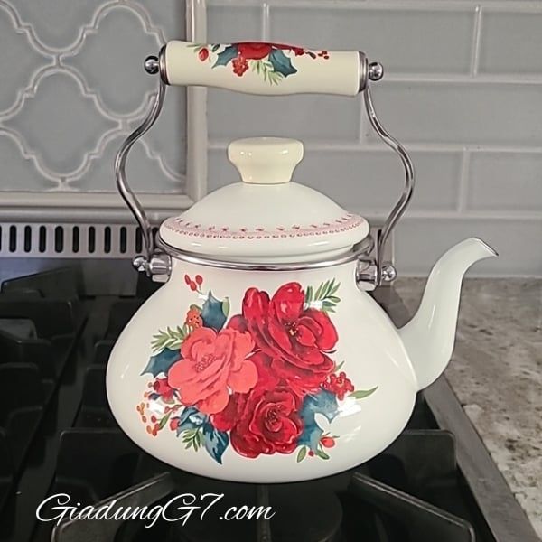 Ấm đun bếp từ The Pioneer Woman Cheerful Rose 1.8L Tay Cầm Gập Xuống Chống Nhiệt