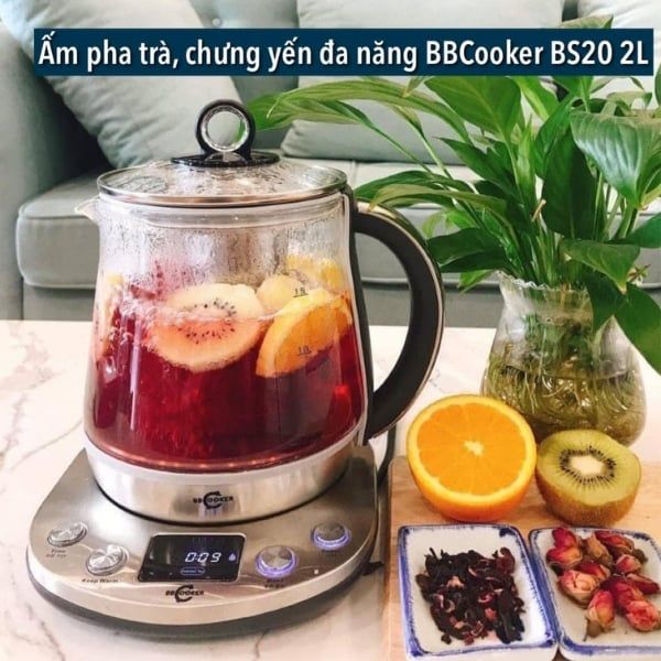 Ấm pha trà chưng yến BBCooker BS20 2L có trang bị công suất 1000W nên tốc độ đun sôi cực nhanh, bạn cũng có thể dùng như một chiếc ấm siêu tốc để có nước sạch uống mỗi ngày, bên cạnh đó ưu điểm này giúp bạn không phải chờ đợi lâu, phù hợp với những thời điểm hạn hẹp thời gian, cần nấu nhanh.