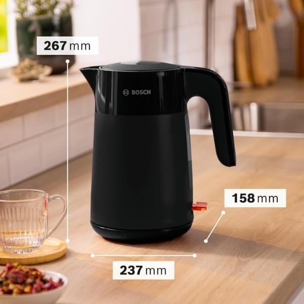 Ấm siêu tốc Bosch TWK2M MyMoment Công suất 2400W giúp đun nước nhanh chóng, tiết kiệm thời gian.