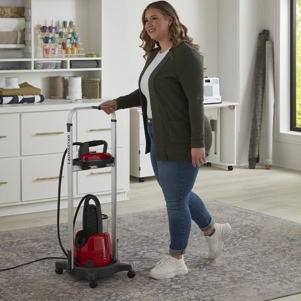 Bàn là hơi nước Laurastar Lift Original Red Giữ nguyên vẻ đẹp nguyên bản của từng chất liệu