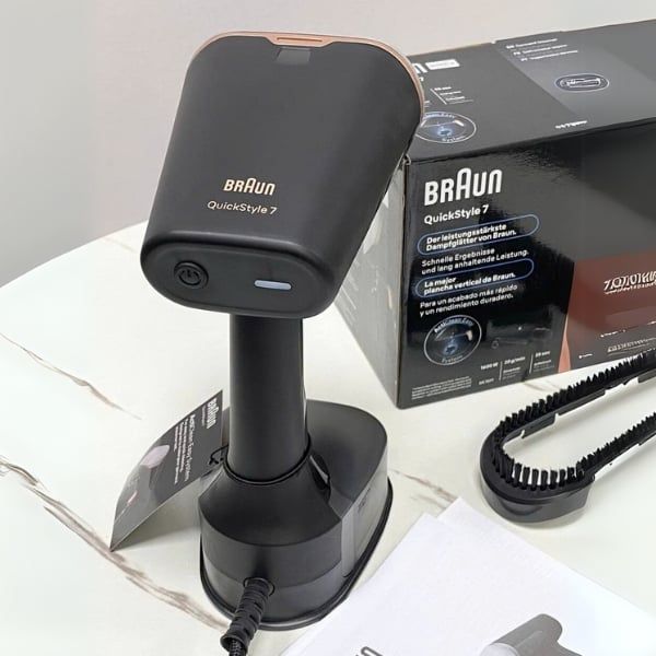 Bàn Là Hơi Nước Braun GS7077BK 1600W Công Nghệ Smart iCare – Bảo Vệ Quần Áo An Toàn