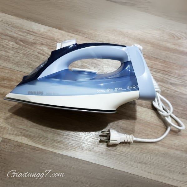 Bàn là hơi nước Philips DST5030/20 Dây đã được kiểm tra để có độ bền và an toàn tối đa