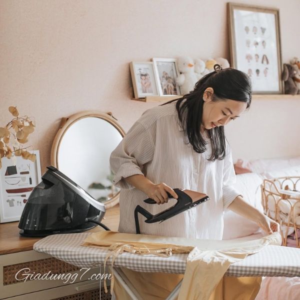 Bàn là hơi nước Philips PerfectCare PSG9030/20 Series 9000 Lưu lượng hơi nước: 180 g/phút - Lưu lượng hơi nước dư: 720 g/phút