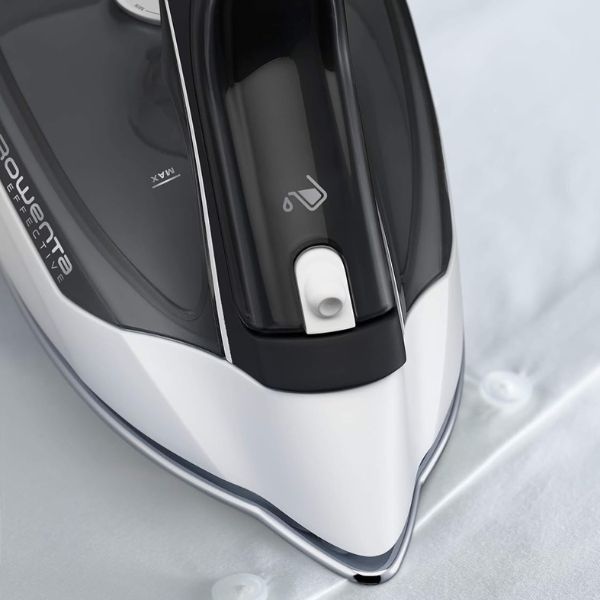 Bàn là hơi nước Rowenta DX1530 Effective 2200W đặc biệt hiệu quả, được thiết kế dành riêng cho người mới bắt đầu