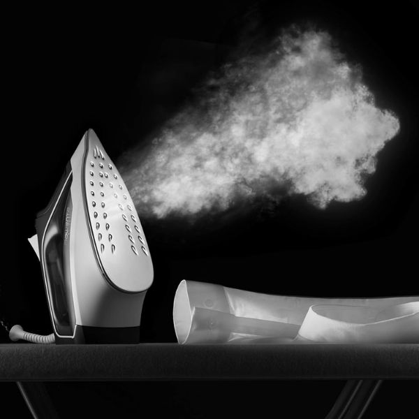 Bàn là hơi nước Rowenta DX1530 Effective 2200W đặc biệt hiệu quả, được thiết kế dành riêng cho người mới bắt đầu