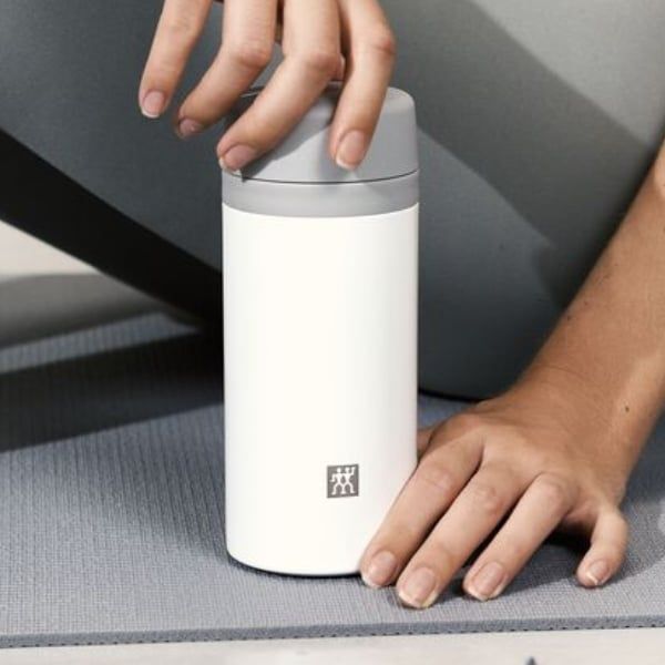 Bình giữ nhiệt pha trà Zwilling Thermo 420ml Lớp cách nhiệt hai lớp làm bằng thép không gỉ 18/10.