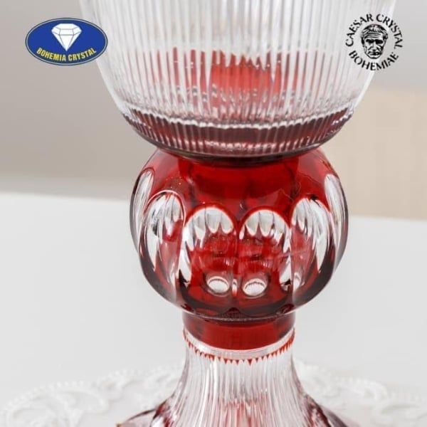 Bình hoa pha lê cúp Bohemia cao 50.5cm với Màu đỏ tượng trưng cho điềm lành, may mắn