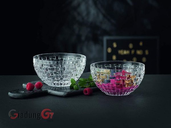 Bộ 2 bát pha lê Nachtmann Bossa Nova 102253 Bát pha lê Nachtmann Bossa Nova 102253 với những họa tiết đan mang đến một giá trị sản phẩm hoàn toàn khác biệt.