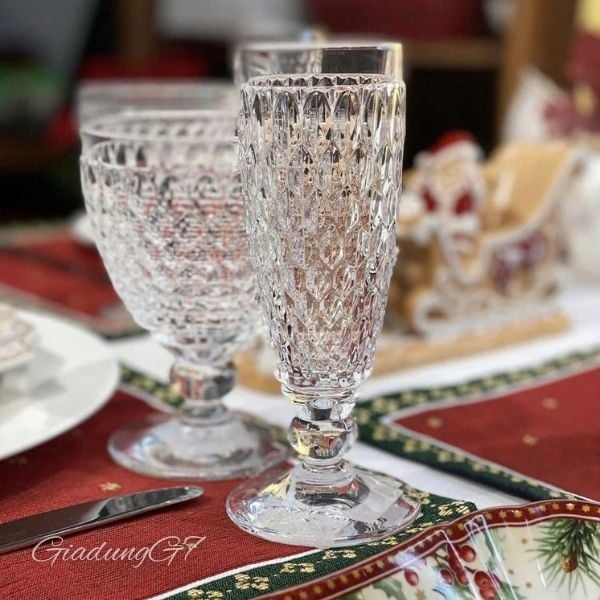Ly pha lê Villeroy & Boch 310ml trên bàn tiệc lễ hội