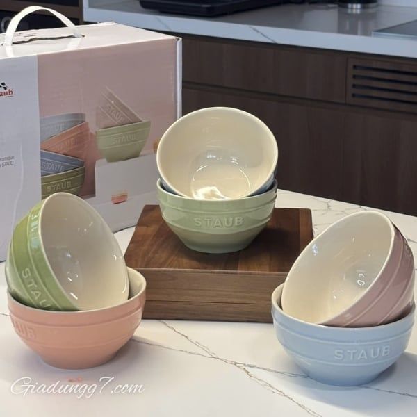Bộ 6 bát cơm Staub Macaron 12cm có 6 màu sắc khác nhau