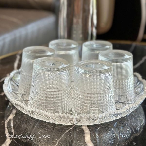Bộ 6 cốc IVV Speedy 280ml có thiết kế quang học kép, lý tưởng cho cả mục đích sử dụng hàng ngày và trang trọng.