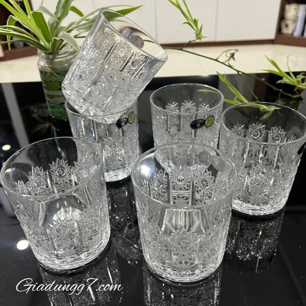 Set 6 cốc pha lê mài Bohemia M57 320ml Chất liệu pha lê lấp lánh