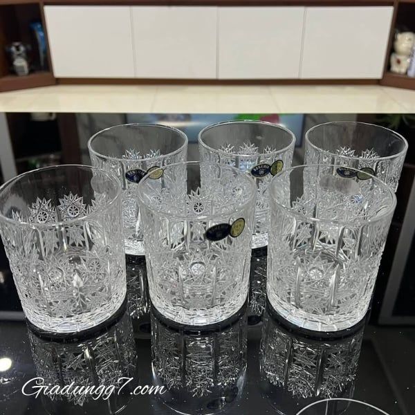 Set 6 cốc pha lê mài Bohemia M57 320ml Chất liệu pha lê lấp lánh