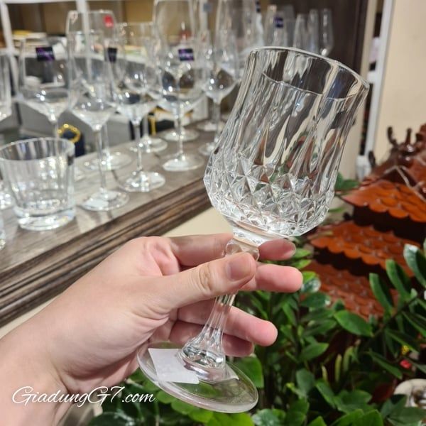 Bộ 6 ly pha lê Longchamp Crystal 250ml - Made in France - Pha lê siêu trong, siêu sáng, phần thân dưới hoa văn thiết kế cắt góc nổi bật