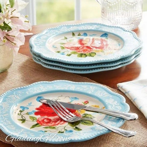 Bộ bát đĩa gốm The Pioneer Woman Sweet Rose 12 món Bộ Đồ Ăn Cho Bốn Người
