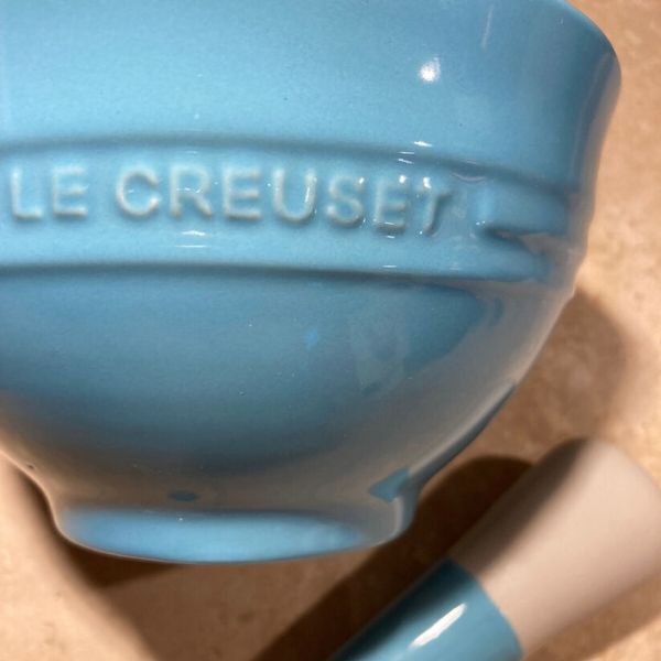 Bộ chày cối Le Creuset 11,5 cm Thiết kế đẹp, chống trầy xước một cách hiệu quả