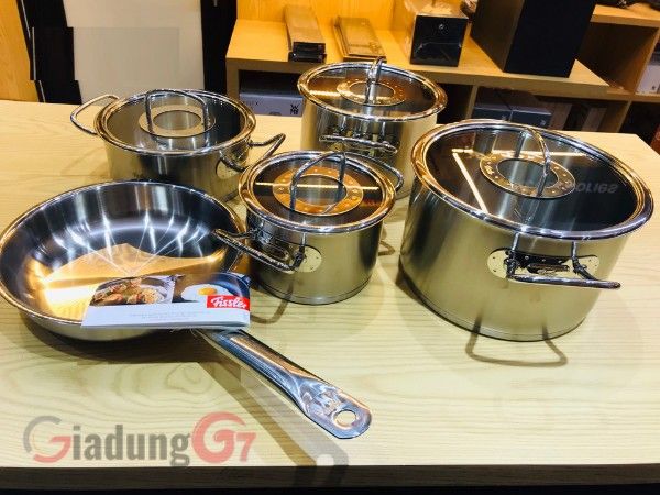 Bộ nồi Fissler Original Profi 5 món (4 nồi, 1 chảo) 100% sản xuất trực tiếp tại Đức, tích hợp tất cả những phát minh đột phá của Fissler