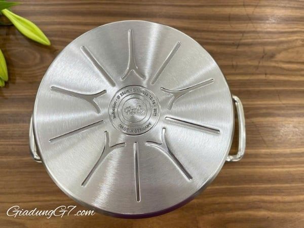 Bộ nồi Fissler Pure Profi Collection 5 món Nắp nồi kín – Lưu giữ tối đa hương vị món ăn