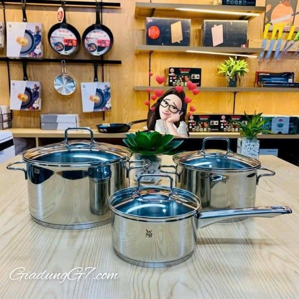 Bộ nồi WMF Astoria 3 món (2 nồi, 1 quánh) chất liệu thép không gỉ 18/10 chống rỉ Cromargan, an toàn với máy rửa chén, dễ lau chùi, an toàn với lò nướng