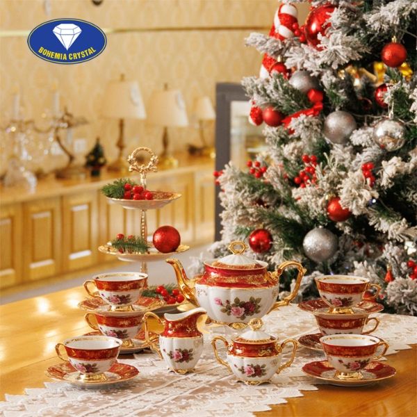 Bộ cà phê sứ Tiệp đến được làm từ chất liệu sứ cao cấp có độ bền cao